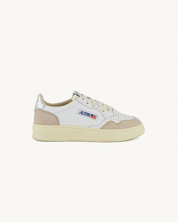MEDALIST LOW WOM - LEAT/SUEDE WHT/SILVER
